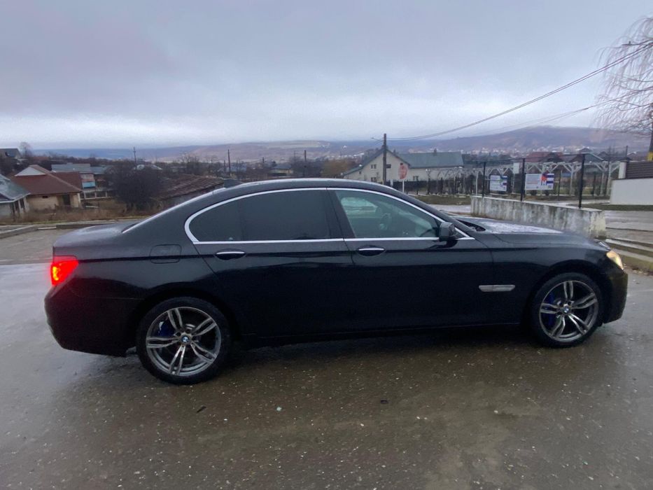 Vand bmw f01-730d