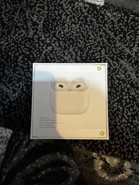 Casti wireless tip AirPods Gen 3, gen 3 pro si gen2