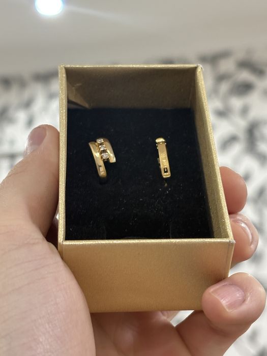 Сережки золотые