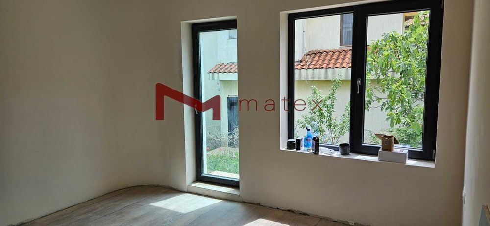 Продава се Тристаен апартамент в Варна, м-т Траката - 118 кв.м за 1568 €/кв.м - Снимка #6