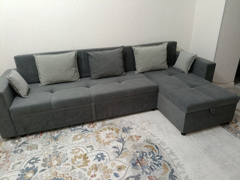 Продаём раскладной угловой диван