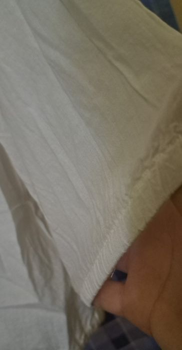 Ie cu motive traditionale