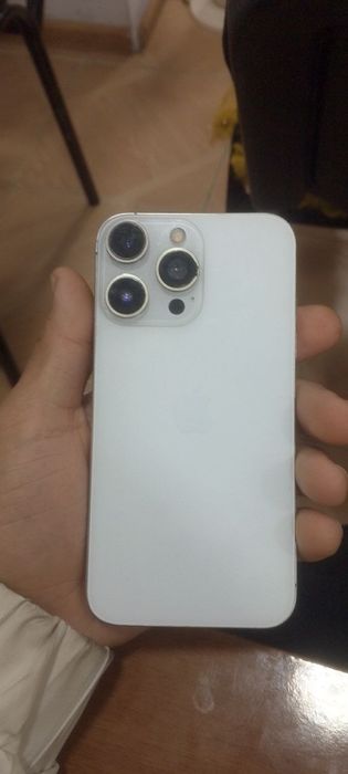 Iphone XR 15 pro korpusda