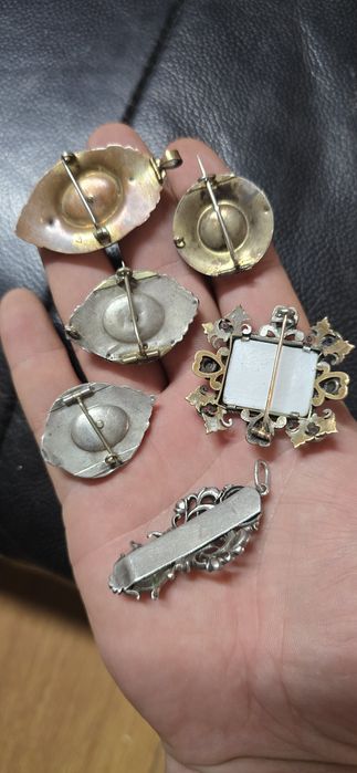 Broșe Bidermayer vechi cu aur