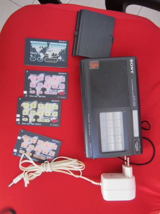 Sony антично Радио ICF-SW800 с 4 карти