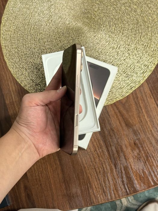 Iphone 16 pro max 256GB/89% karobka dakument