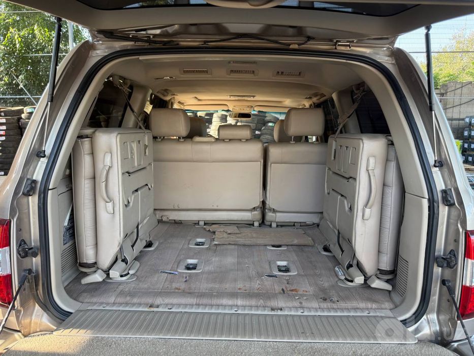 Продам Toyota LAND CRUISER 100 в идеальном состоянии