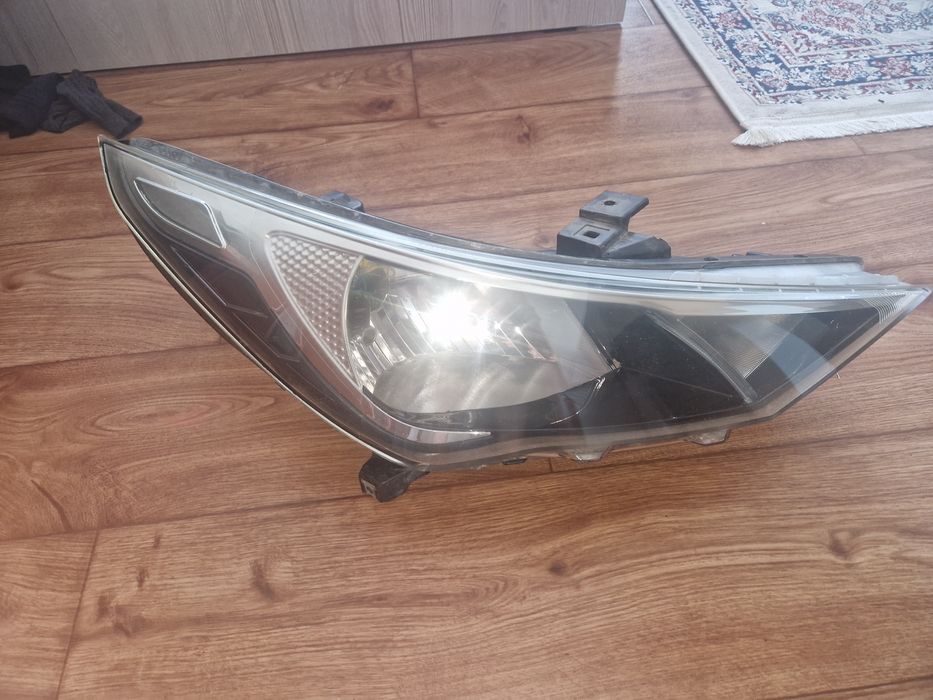 Фара на хендай акцент