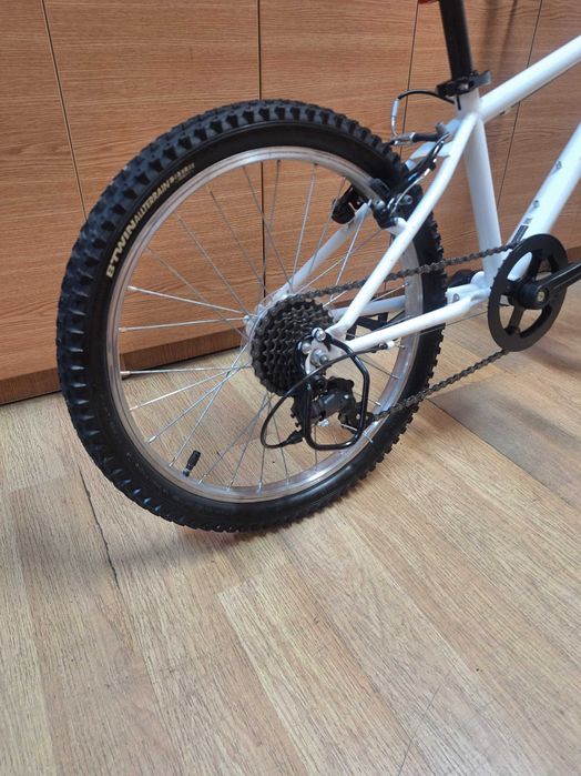 Bicicleta copiii rockrider ST 100-20(6-9ani)-gratis transport