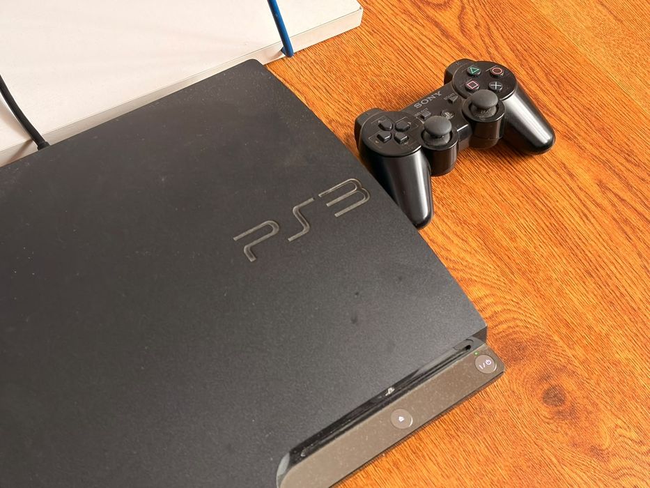 PS3 slim 1tb modat