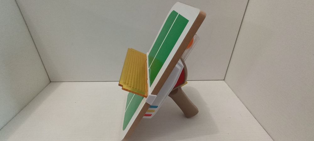 Игра тенис на маса за един