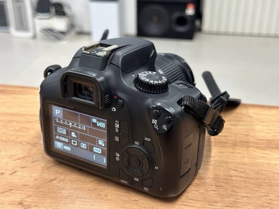 Canon EOS | 4000D