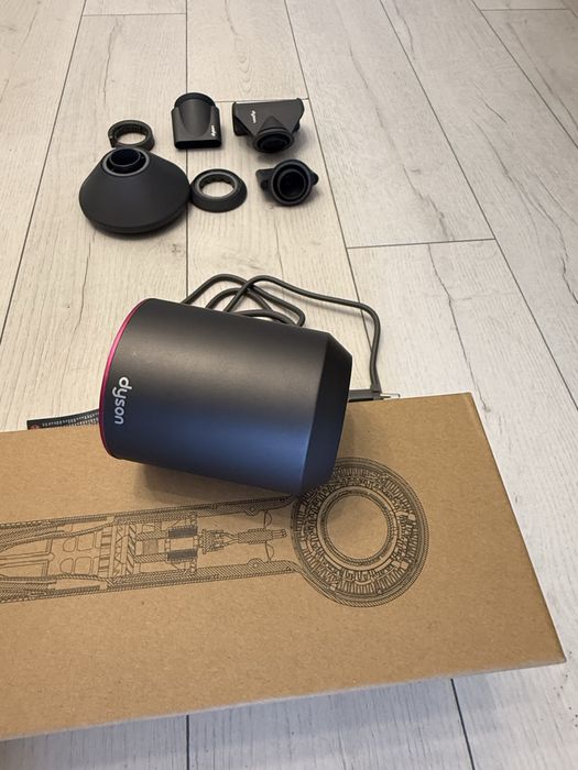 Vând Dyson Supersonic