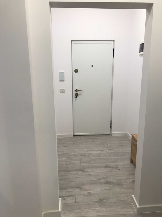 inchiriez apartament 2 camere Giroc