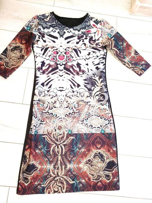 Красива дамска рокля