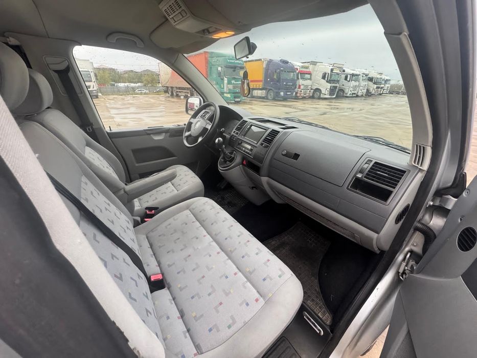 Volkswagen  Transporter T5  Caravelle 2.5TDI 174cp 2008 8+1 locuri