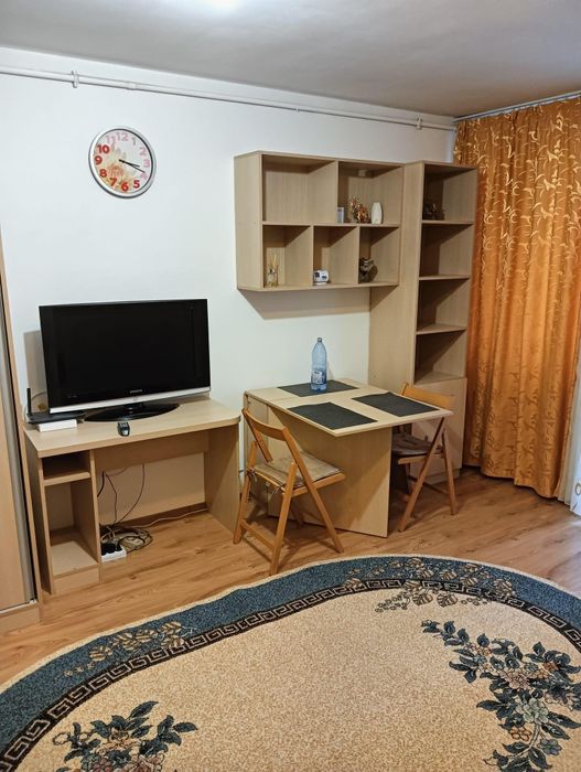 Garsonieră spațioasă de închiriat