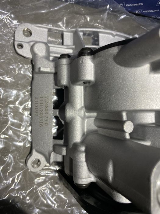 Pompa ulei Bmw F10 3.0D 256 Cp