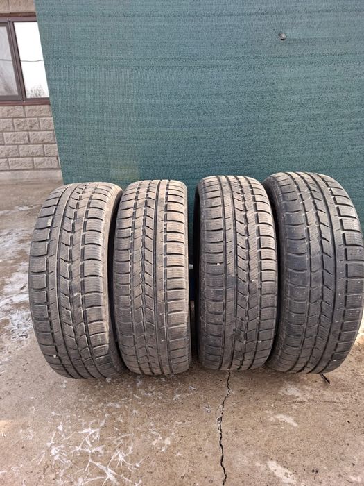 Резина зимняя 235/55/R19