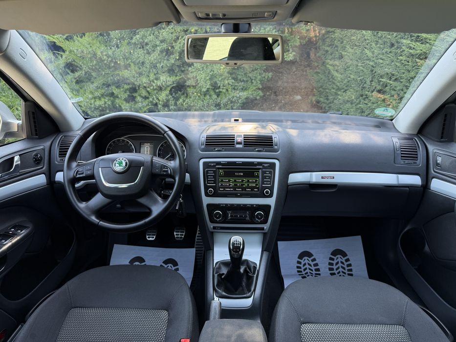 SKODA OCTAVIA SCOUT 4x4 2.0 TDI 140 CP 2011 Euro 5 Garantie 12 LUNI