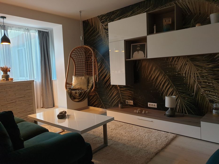 Inchiriez apartament modern cu 2 camere