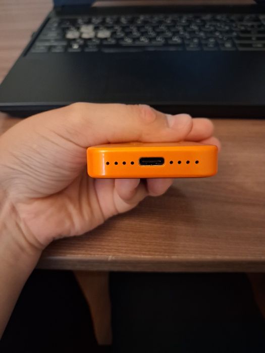 Iphone 17 pro max mini