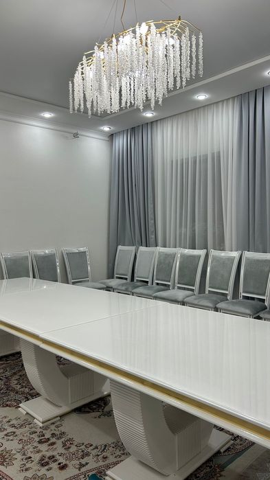 Стол 5м и стулья 24 шт