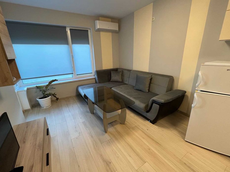 Дава се под наем Двустаен апартамент в Стара Загора, Казански - 56 кв.м за 307 € - Снимка #1