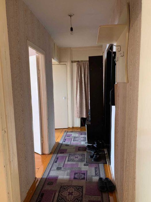 Продам 2 ком квартиру в 20 мкр