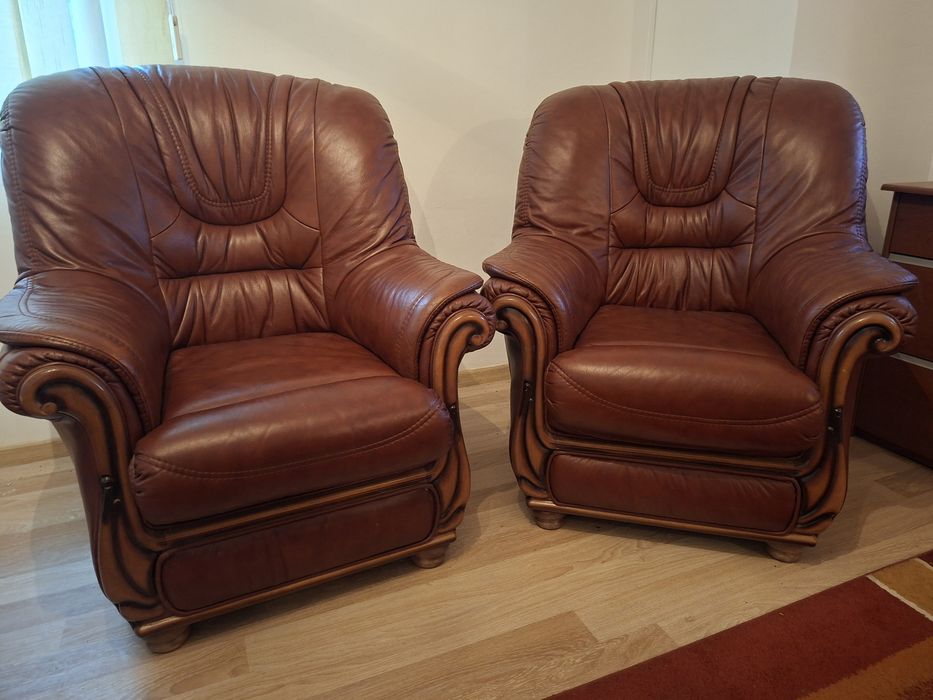 Set 4 fotolii din piele naturală, stare impecabilă, stil clasic