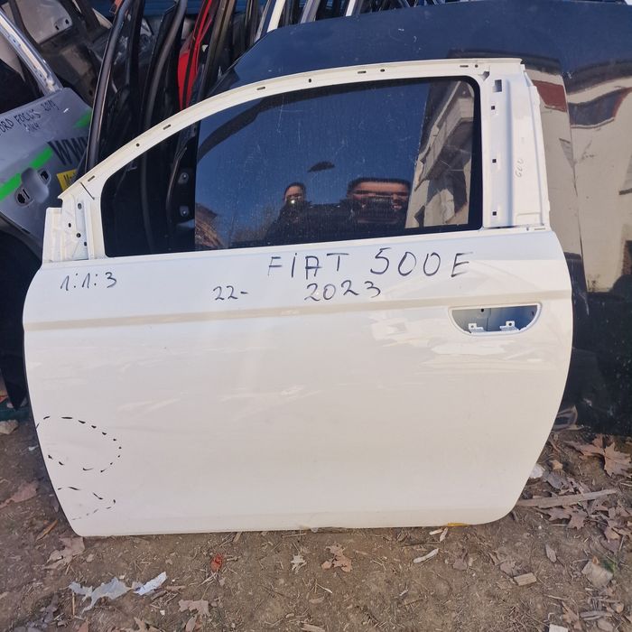 Fiat 500 E 2023 след 2022 предна лява врата