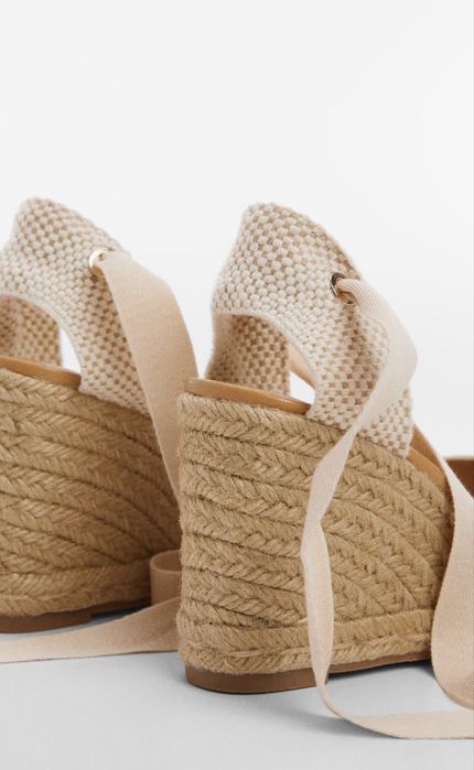 Чисто нови еспадрили Mango