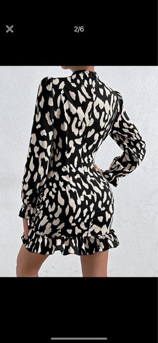 Rochie de zi, potrivit toamna, iarna, primavara.