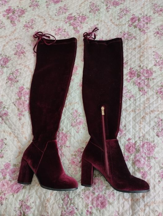 Ботфорты продам срочно цвет бордо