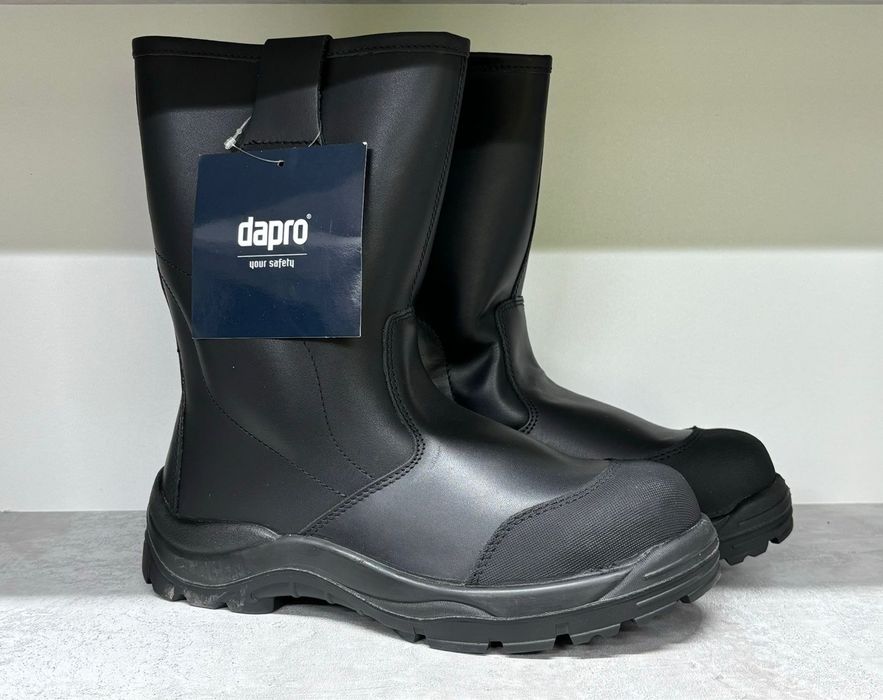 Продам сапоги Dapro 43  размера зимние