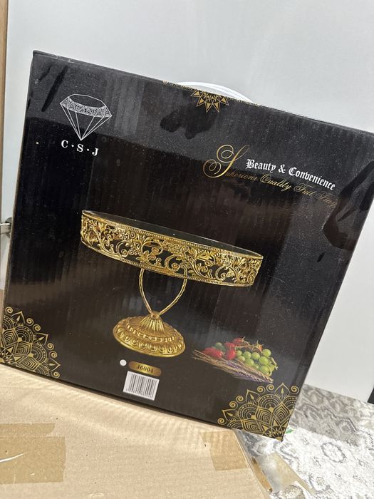 Продам тортницу