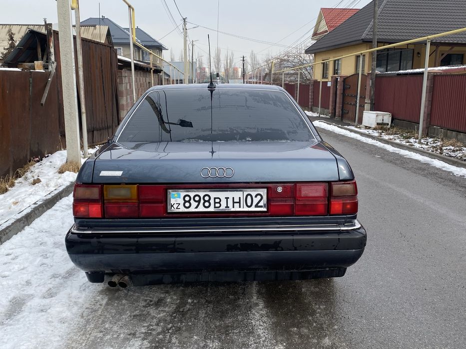 Продам Ауди 100