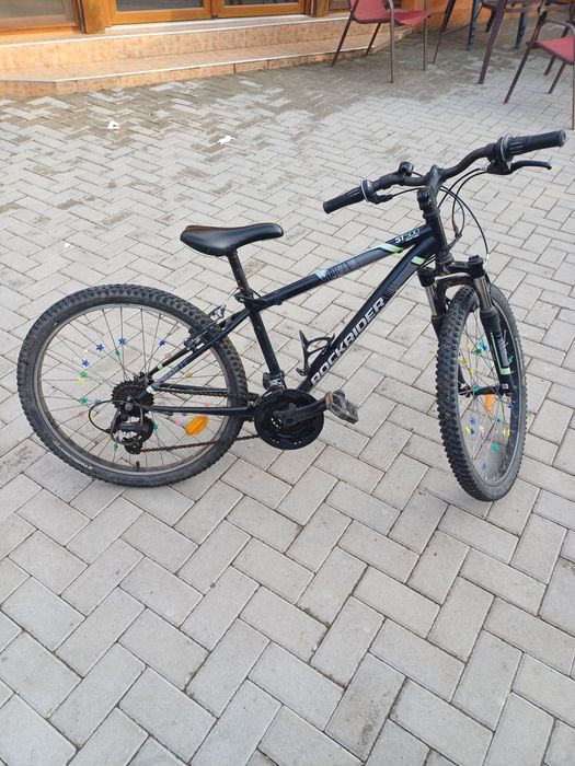 Vând bicicletă copii