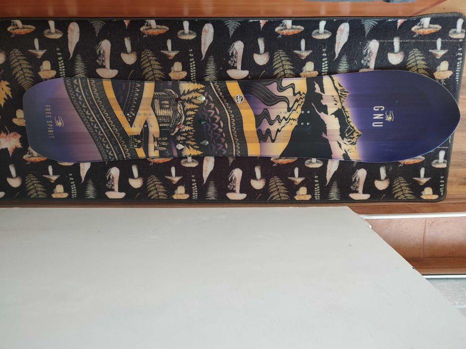 Сноуборд GNU Free Spirit 148