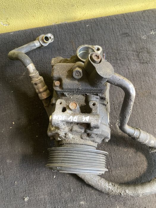 Compresor Clima Audi A4 A6 A8 3.0 TDI V6 Euro 4 Pret 600 lei