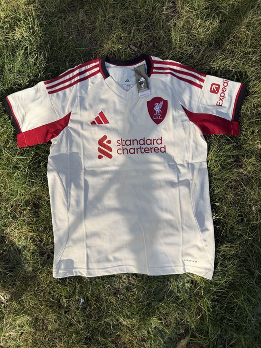 Футболни тениски на отбори