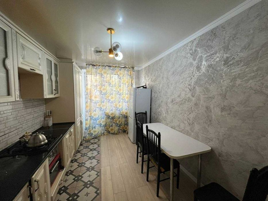 Продам 2х комн кв Батыс с ремонтом
