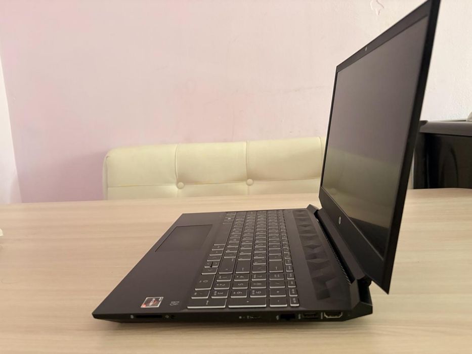 Hp pavilion ryzen 5 1650