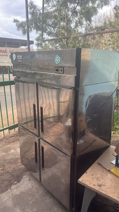 Продам холодильник