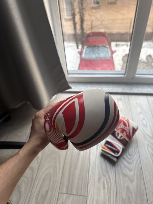 manusi box/kickbox frb knockout