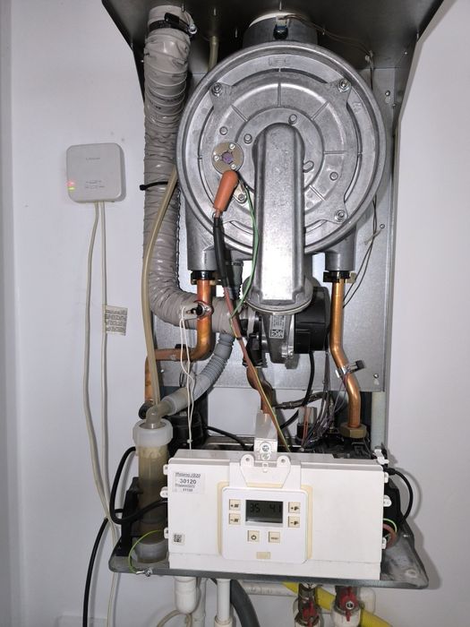 Vînd piese Centrală Habitat 25k Romstal