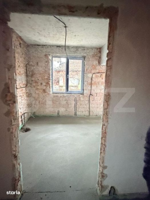 Apartamente De Vanzare, 75 Mp, Zona Tractorul - 170.000
