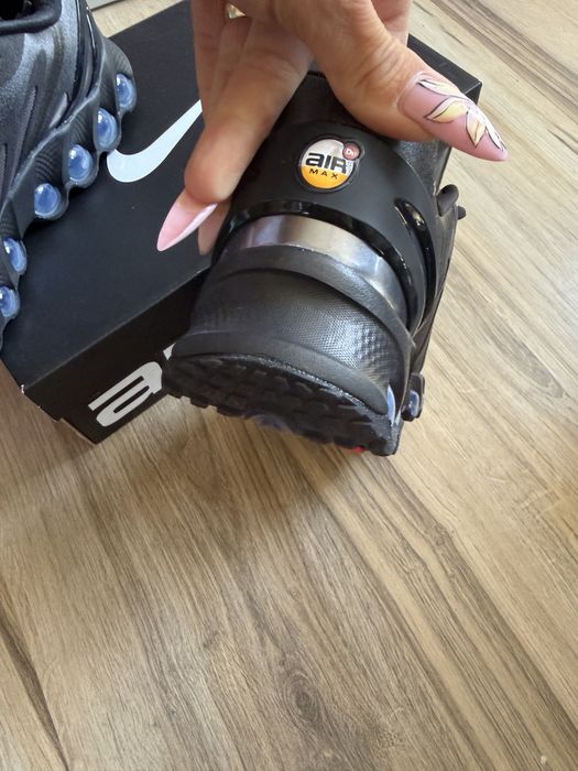 Оригинални нови Маратонки Nike Air Max DN8 ! 39 н