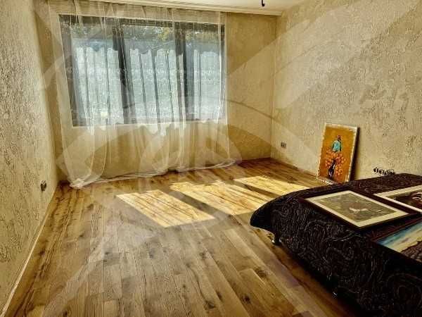 Продава се Къща в Приморско - 300 кв.м за 1384 €/кв.м - Снимка #9