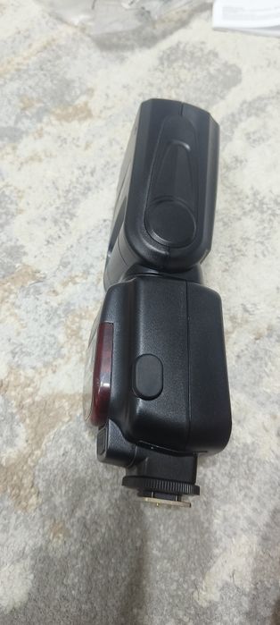 Вспышка для фотоаппарата